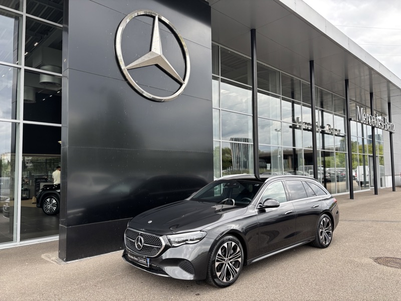 Photo Mercedes-Benz CLASSE E BREAK Classe E 300 e Hybrid EQ Avantgarde Line Break  E 300 e Avantgarde Line Break