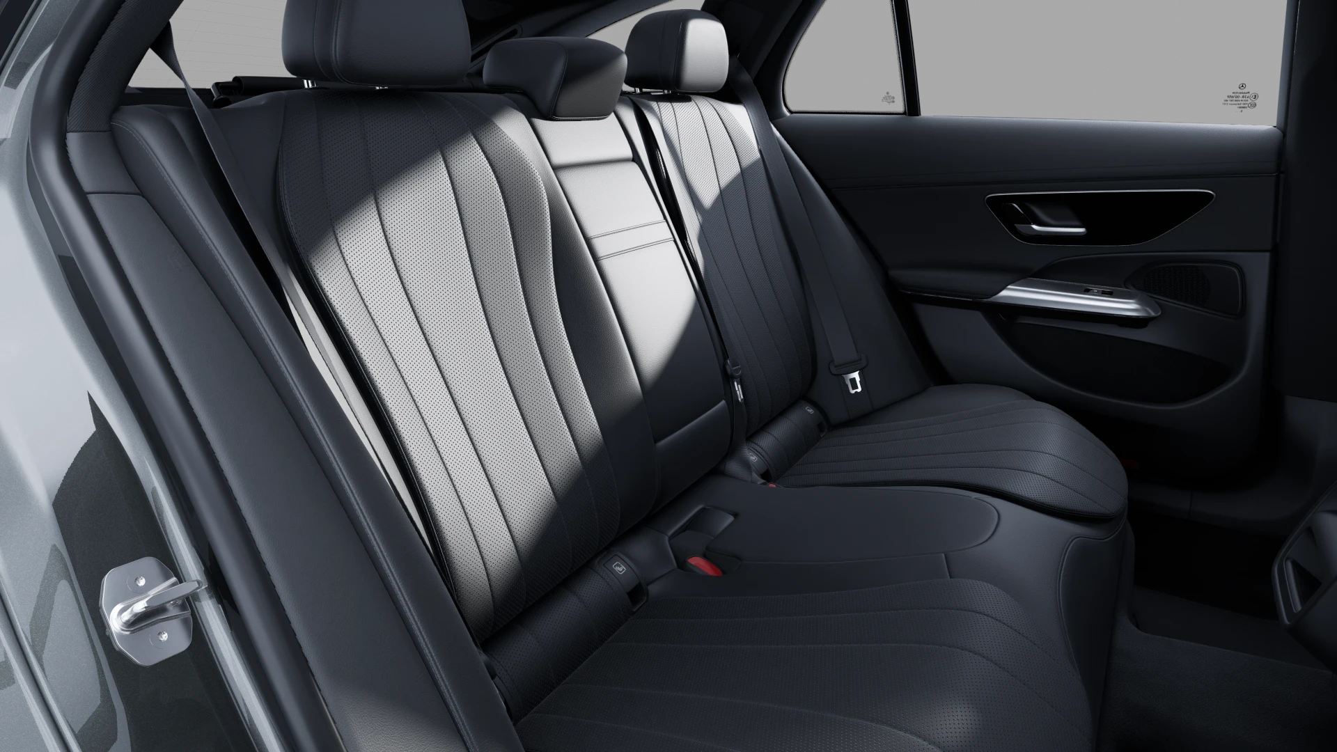 Image Mercedes-Benz CLASSE E BREAK Classe E 300 e Hybrid EQ Avantgarde Line Break  E 300 e Avantgarde Line Break