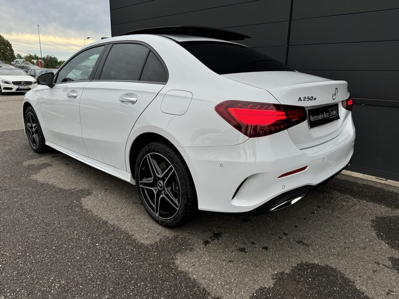 Image Mercedes-Benz Classe A 250 e Berline AMG Line TO CAMERA 360 HUD SIEGES ELECTRIQUES MEMOIRES 