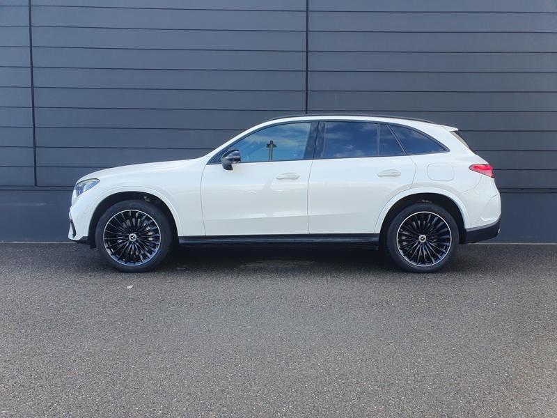 Image Mercedes-Benz GLC 300 de 4MATIC AMG LINE TO SIEGES ELECTRIQUES MEMOIRES CHAUFFANTS VENTILES BURMESTER DISTRONICCAMERA 