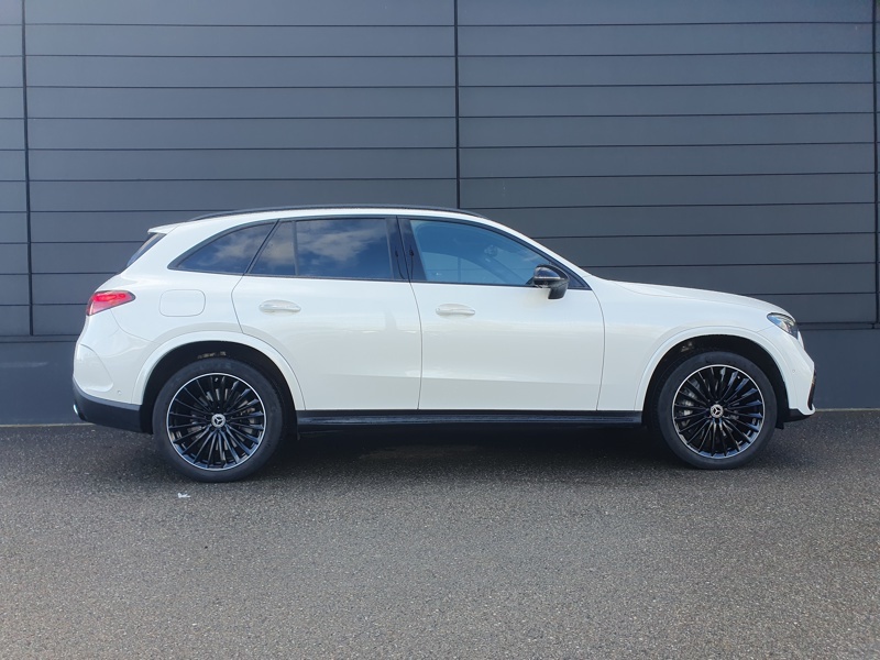 Image Mercedes-Benz GLC 300 de 4MATIC AMG LINE TO SIEGES ELECTRIQUES MEMOIRES CHAUFFANTS VENTILES BURMESTER DISTRONICCAMERA 