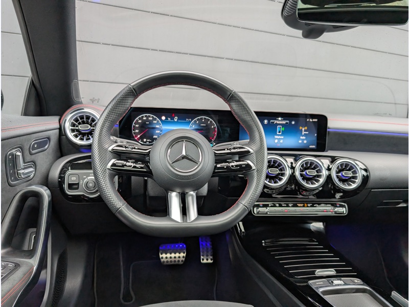 Image Mercedes-Benz CLA 180 Shooting Brake AMG Line TO SIEGES ELECTRIQUES MEMOIRES CHAUFFANTS MULTIBEAM CAMERA 360 HUD