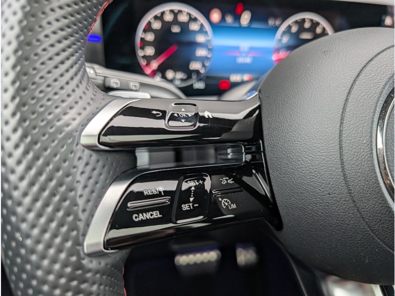 Image Mercedes-Benz CLA 180 Shooting Brake AMG Line TO SIEGES ELECTRIQUES MEMOIRES CHAUFFANTS MULTIBEAM CAMERA 360 HUD