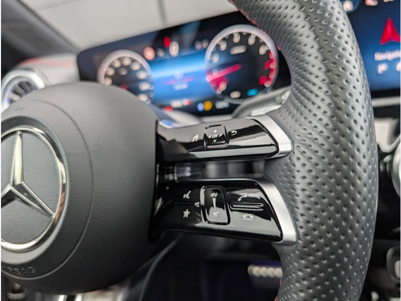 Image Mercedes-Benz CLA 180 Shooting Brake AMG Line TO SIEGES ELECTRIQUES MEMOIRES CHAUFFANTS MULTIBEAM CAMERA 360 HUD