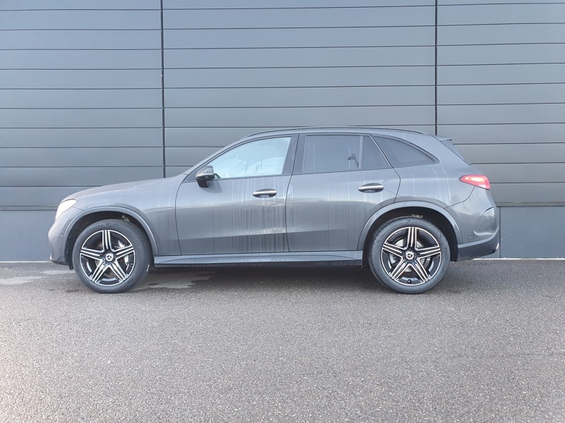 Image Mercedes-Benz GLC 220 d 4MATIC AMG LINE TO BURMESTER SIEGES ELECTRIQUES MEMOIRES CHAUFFANTS VENTILES CAMERA 360 ATTELA