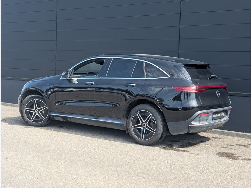 Image Mercedes-Benz EQC 400 4MATIC AMG LINE TO SIEGES ELECTRIQUES MEMOIRES CHAUFFANTS DISTRONIC CAMERA DE RECUL INTEGRATION 