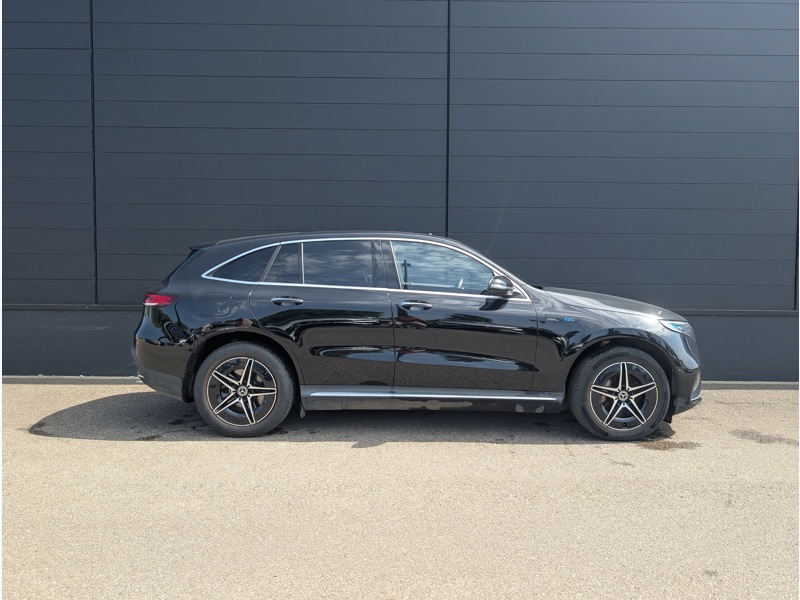 Image Mercedes-Benz EQC 400 4MATIC AMG LINE TO SIEGES ELECTRIQUES MEMOIRES CHAUFFANTS DISTRONIC CAMERA DE RECUL INTEGRATION 