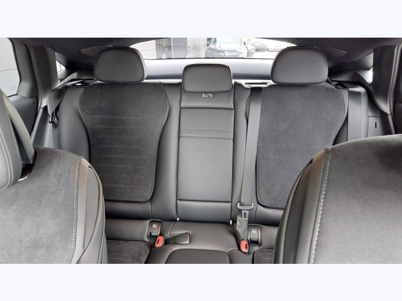Image Mercedes-Benz GLC COUPÉ GLC 300 e Hybrid EQ AMG LINE Apple CarPlay Android Auto  Pack Sport Noir Sièges chauffants à l'arriè