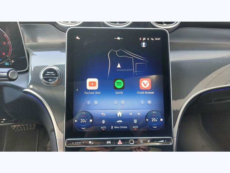 Image Mercedes-Benz GLC COUPÉ GLC 220 d 4MATIC Coupé AMG Line Pack d'assistance à la conduite Plus  Pack Sport Black Apple CarPlay