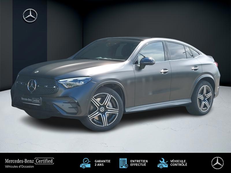 Photo Mercedes-Benz GLC COUPÉ GLC 220 d 4MATIC Coupé AMG Line Pack d'assistance à la conduite Plus  Pack Sport Black Apple CarPlay