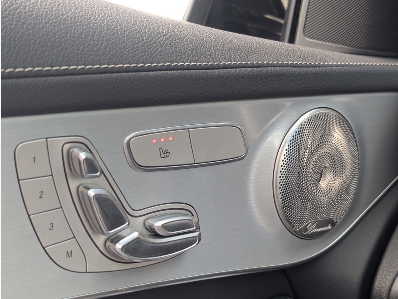 Image Mercedes-Benz GLC SUV 300 e 4MATIC SUV AMG LINE TO SIEGES ELECTRIQUES MEMOIRES CHAUFFANTS  BURMESTER DISTRONIC CAMERA 360 