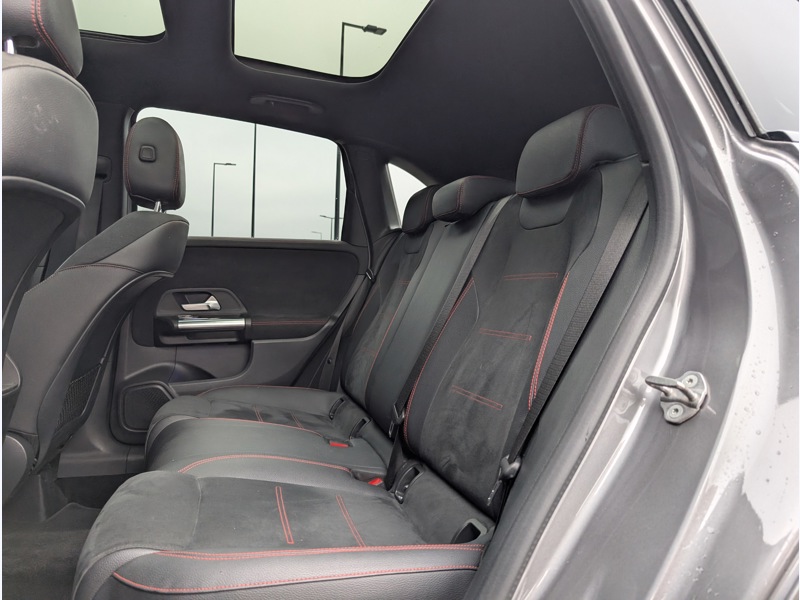 Image Mercedes-Benz CLASSE B 250 e AMG Line AMG Line TO SIEGES CHAUFFANTS CAMERA DE RECUL MULTIBEAM ATTELAGE INTEGRATION SMARTPHO