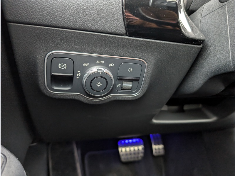 Image Mercedes-Benz CLASSE B 250 e AMG Line AMG Line TO SIEGES CHAUFFANTS CAMERA DE RECUL MULTIBEAM ATTELAGE INTEGRATION SMARTPHO