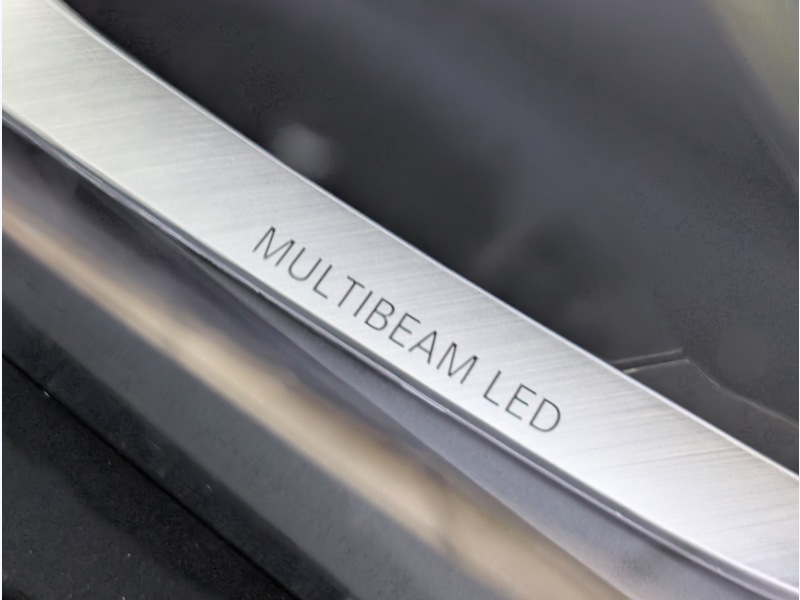 Image Mercedes-Benz GLA 200 d  AMG LINE TO SIEGES AVANTS ELECTRIQUES MEMOIRES CHAUFFANTS CAMERA 360° MULTIBEAM HUD REALITE A