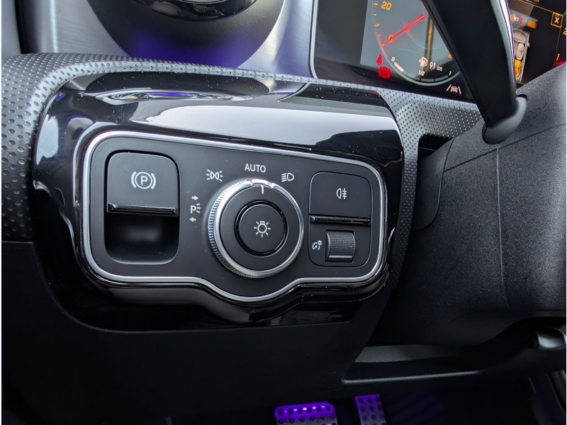 Image Mercedes-Benz CLA SHOOTING BRAKE CLA 200 AMG LINE INTEGRATION SMARTPHONE ANGLE MORT KEYLESS GO MULTIBEAM SIEGE ELECTRIQUE TO HAYON EA