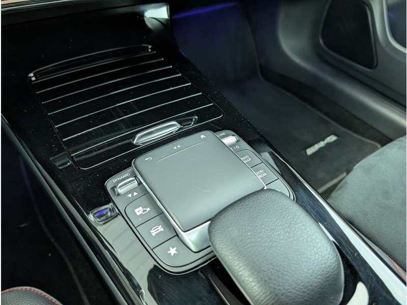 Image Mercedes-Benz CLA SHOOTING BRAKE CLA 200 AMG LINE INTEGRATION SMARTPHONE ANGLE MORT KEYLESS GO MULTIBEAM SIEGE ELECTRIQUE TO HAYON EA