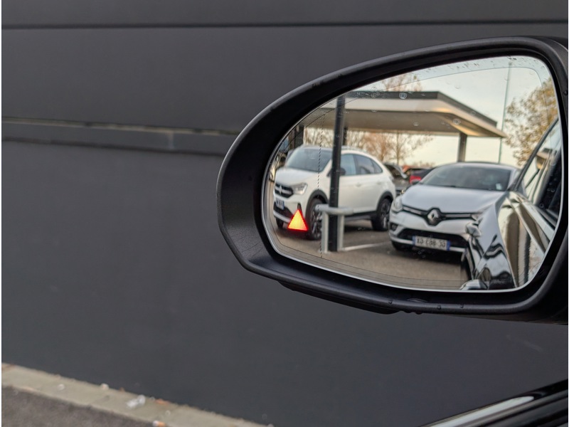 Image Mercedes-Benz CLASSE C BERLINE 220 d   AMG LINE TO SIEGES AVANT ELECTRIQUES MEMOIRES CHAUFFANTS INTEGRATION SMARTPHONE CAMERA DE RE