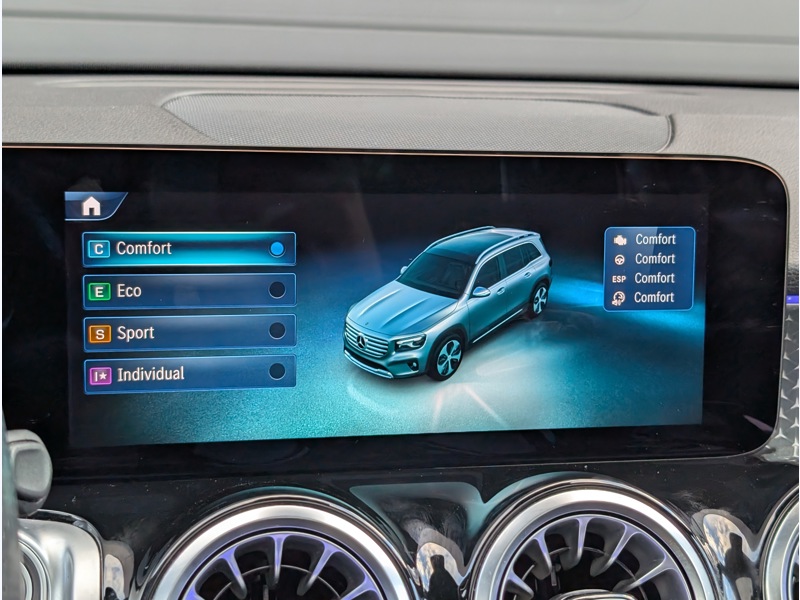 Image Mercedes-Benz GLB 200 d AMG LINE TO SIEGES ELECTRIQUES MEMOIRES CHAUFFANTS DISTRONIC SONORISATION ADVANCED CAMERA360 H