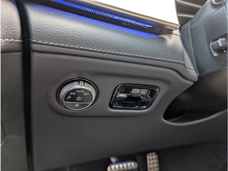 Image Mercedes-Benz EQE SUV EQE 500 4MATIC SUV AMG LINE TO SIEGES ELECTRIQUES MEMOIRES CHAUFFANTS VENTILES DISTRONIC CAMERA 360 