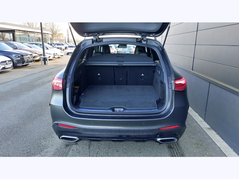 Image Mercedes-Benz GLC SUV GLC 300 e  Hybrid EQ 4MATIC  AMG Line   Pack Sport Noir  Pack Premium Plus Android Auto  Apple  CarP