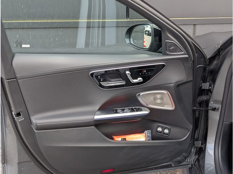 Image Mercedes-Benz CLASSE C BREAK 300 e Hybrid EQ Break  AMG LINE TO SIEGES AVANTS MEMOIRES ELECTRIQUES CHAUFFANTS INTEGRATION SMARTPH