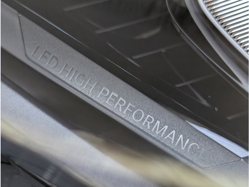 Image Mercedes-Benz GLA 250 e Hybrid EQ  AMG LINE TO SIEGES AVANTS CHAUFFANTS DISTRONIC PLUS SONORISATION ADVANCED INTEGRATI