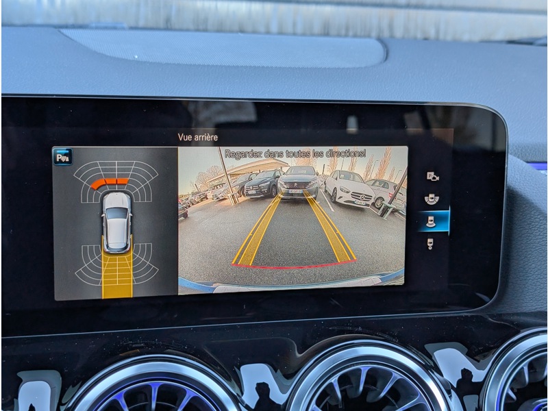 Image Mercedes-Benz GLA 250 e  AMG LINE TO SIEGES AVANTS ELECTRIQUES MEMOIRES CHAUFFANTS MULTIBEAM CAMERA DE RECUL ATTELAGE 