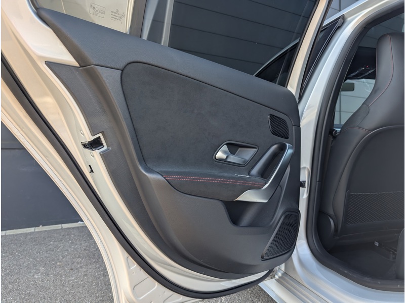 Image Mercedes-Benz CLASSE A 250 e AMG Line TO SIEGES ELECTRIQUES MEMOIRES CHAUFFANTS CAMERA DE RECUL MULTIBEAM SONORISATION ADVA