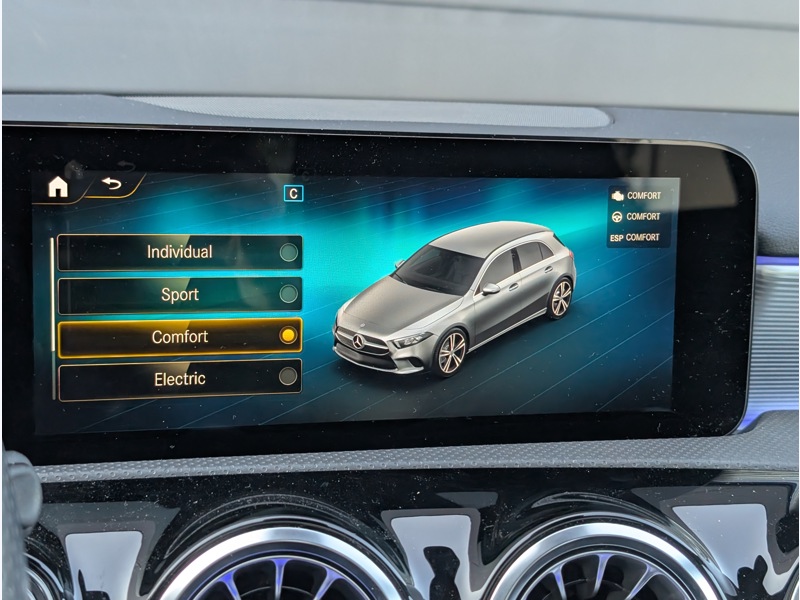 Image Mercedes-Benz CLASSE A 250 e AMG Line TO SIEGES ELECTRIQUES MEMOIRES CHAUFFANTS CAMERA DE RECUL MULTIBEAM SONORISATION ADVA