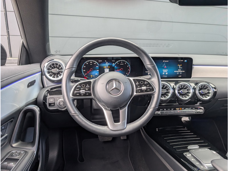 Image Mercedes-Benz CLA SHOOTING BRAKE CLA 180 Shooting Brake PROGRESSIVE LINE SIEGES CHAUFFANTS CAMERA DE RECUL