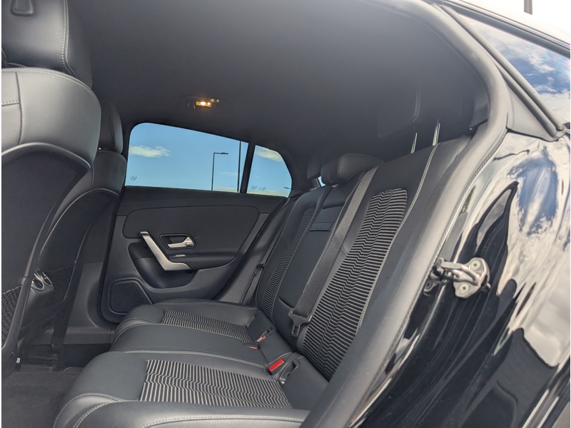 Image Mercedes-Benz CLA SHOOTING BRAKE CLA 180 Shooting Brake PROGRESSIVE LINE SIEGES CHAUFFANTS CAMERA DE RECUL