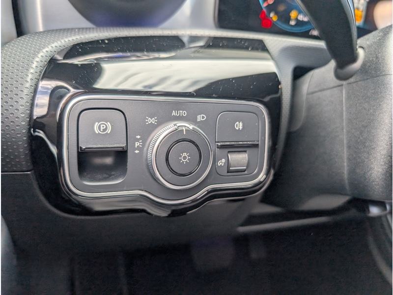 Image Mercedes-Benz CLA SHOOTING BRAKE CLA 180 Shooting Brake PROGRESSIVE LINE SIEGES CHAUFFANTS CAMERA DE RECUL