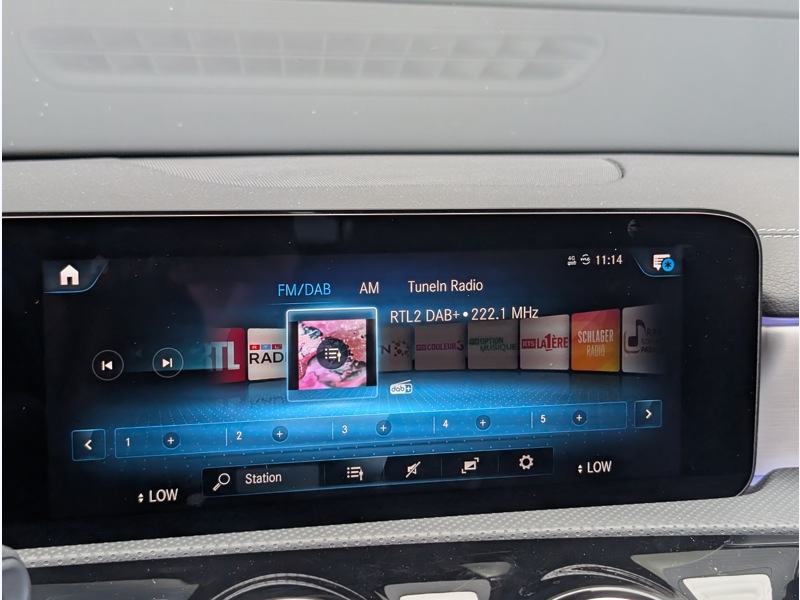 Image Mercedes-Benz CLA SHOOTING BRAKE CLA 180 Shooting Brake PROGRESSIVE LINE SIEGES CHAUFFANTS CAMERA DE RECUL