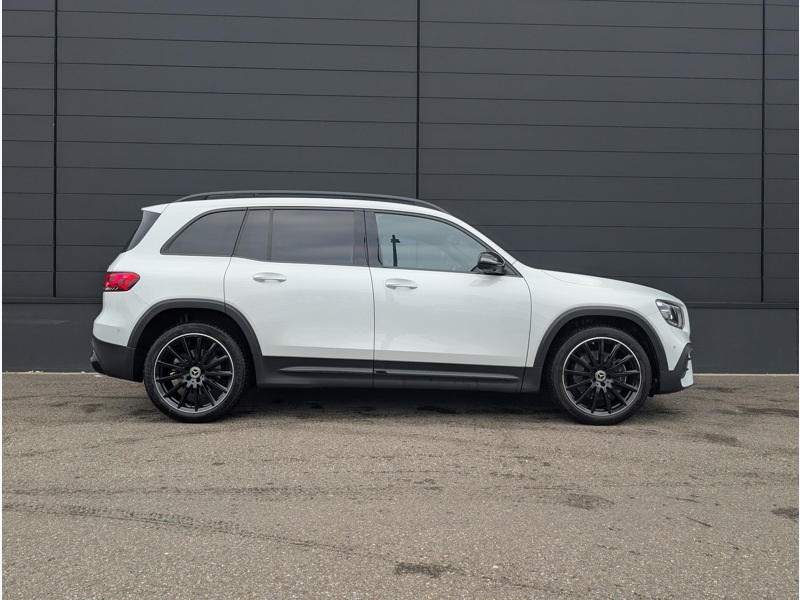 Image Mercedes-Benz GLB 220 d 4MATIC AMG Line AMG Line TO SIEGES CHAUFFANTS BURMESTER CAMERA 360 MULTIBEAM  INTEGRATION SMAR