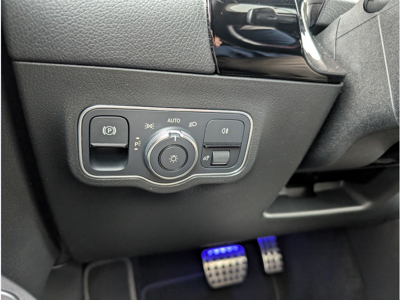 Image Mercedes-Benz EQA 250  AMG LINE TO SIEGES AVANTS CHAUFFANTS CAMERA DE RECUL SONORISATION ADVANCED PROJECTEURS LED ATTE