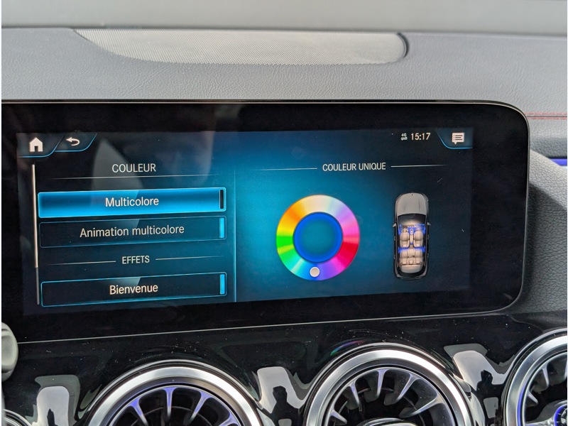 Image Mercedes-Benz EQA 350 4MATIC AMG LINE TO CAMERA 360° HUD SIEGES AVANT ELECTRIQUES MEMOIRES CHAUFFANTS SONORISATON ADVA