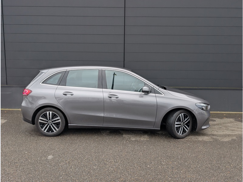 Image Mercedes-Benz CLASSE B 180  PROGRESSIVE LINE CAMERA DE RECUL PROJECTEURS LED BOITE DE VITESSES MANUELLE A 6 RAPPORTS REGULA