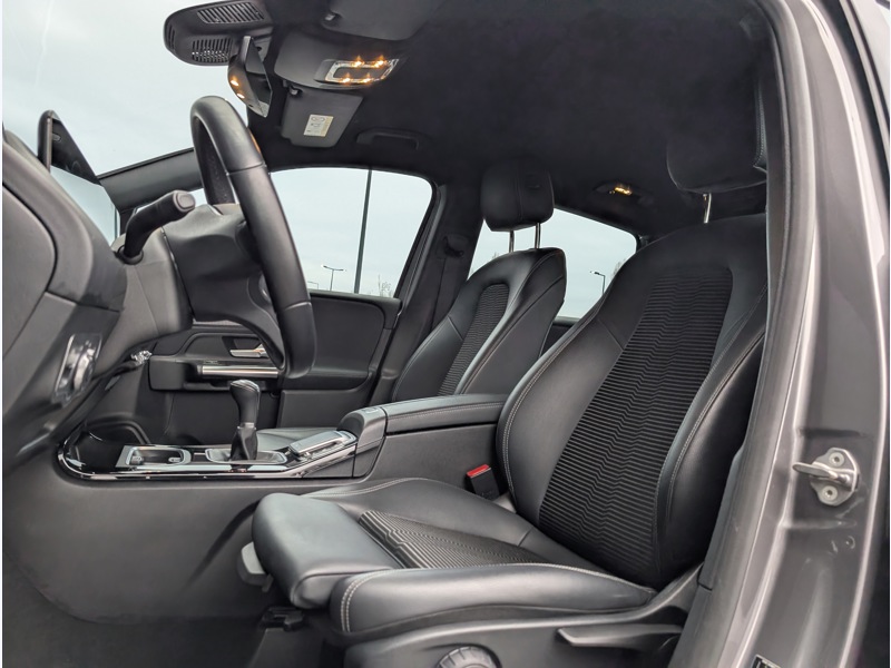 Image Mercedes-Benz CLASSE B 180  PROGRESSIVE LINE CAMERA DE RECUL PROJECTEURS LED BOITE DE VITESSES MANUELLE A 6 RAPPORTS REGULA