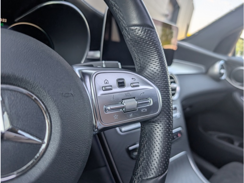 Image Mercedes-Benz GLC COUPÉ 220 d 4MATIC Coupé AMG LINE TO SIEGES ELECCTRIQUES MEMOIRES CHAUFFANTS DISTRONIC CAMERA 360 ATTELAGE