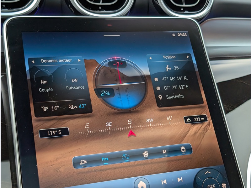 Image Mercedes-Benz GLC SUV GLC 300 de 4MATIC  AMG LINE TO SIEGES AVANTS ELECTRIQUES MEMOIRES CHAUFFANTS INTEGRATION SMARTPHONE 