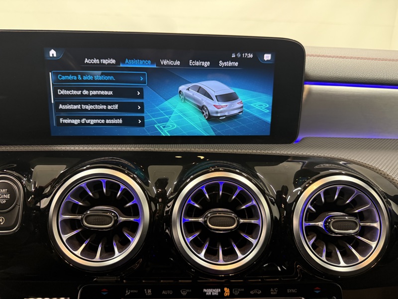 Image Mercedes-Benz CLA SHOOTING BRAKE 200 d AMG Line  Apple CarPlay Toit Ouvrant Full Led Pack Black Attelage