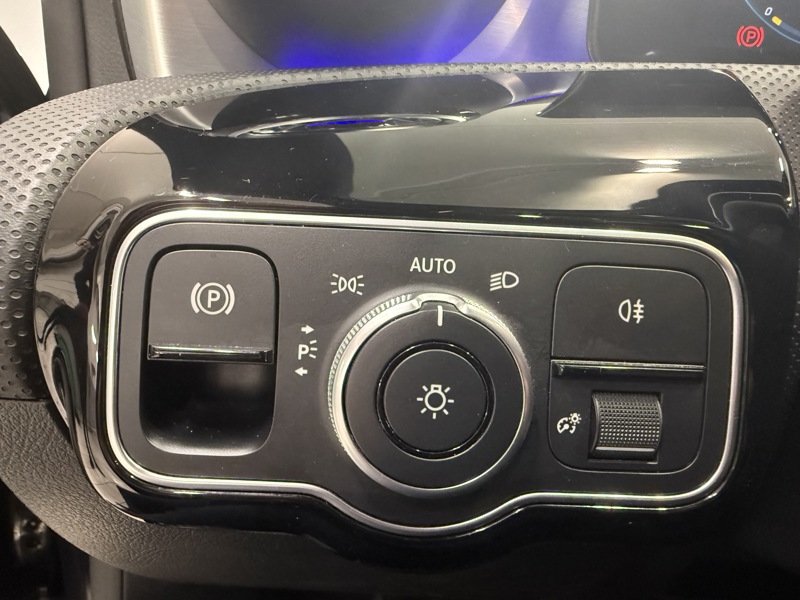 Image Mercedes-Benz CLA COUPÉ 200 d AMG Line  Full Led Toit Ouvrant