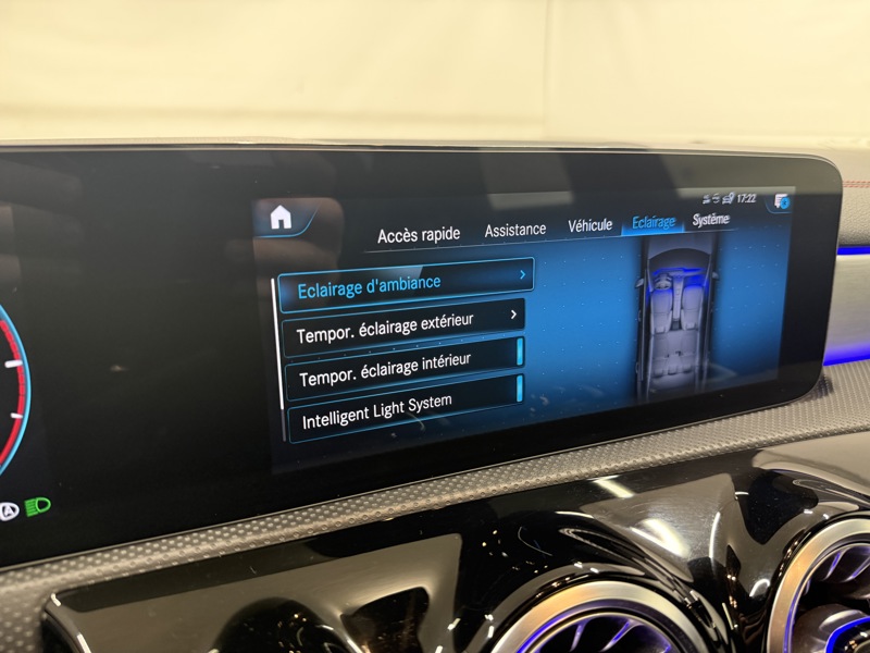 Image Mercedes-Benz CLA COUPÉ 200 d AMG Line  Full Led Toit Ouvrant