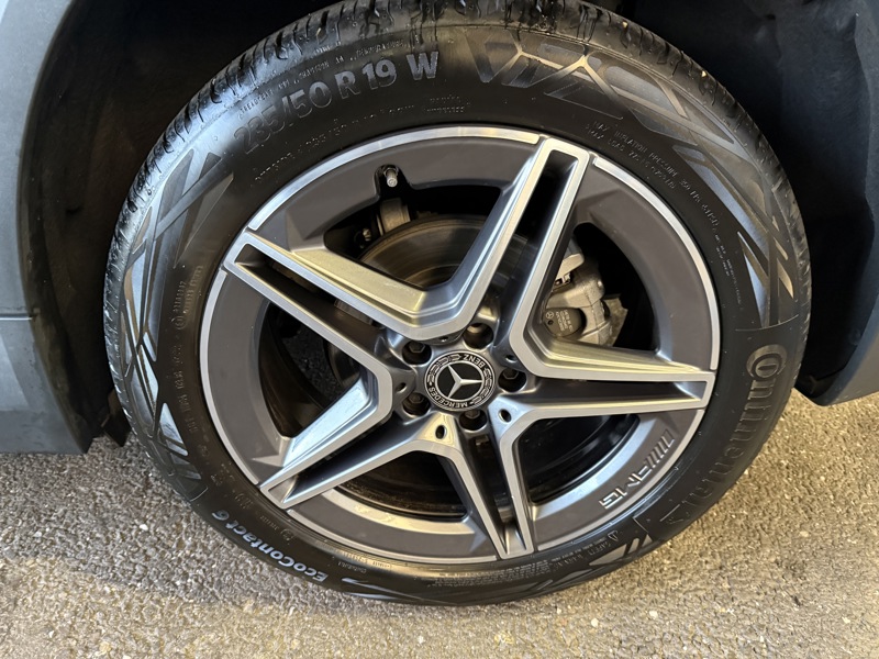 Image Mercedes-Benz GLA 200 d AMG Line  Full Led Toit Ouvrant Apple CarPlay