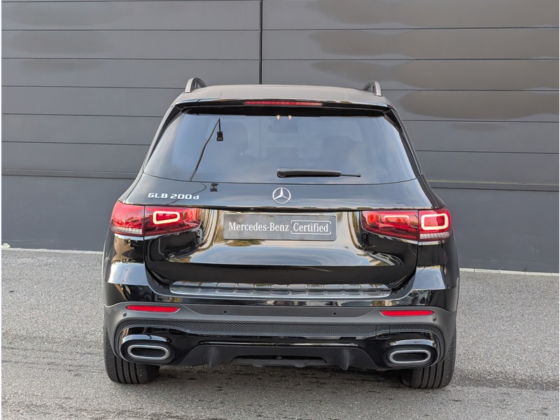 Image Mercedes-Benz GLB 200 d AMG Line ATTELAGE TO SIEGES ELECTRIQUES MEMOIRES CHAUFFANTS BURMESTER CAMERA 360 ATTELAGE INTE