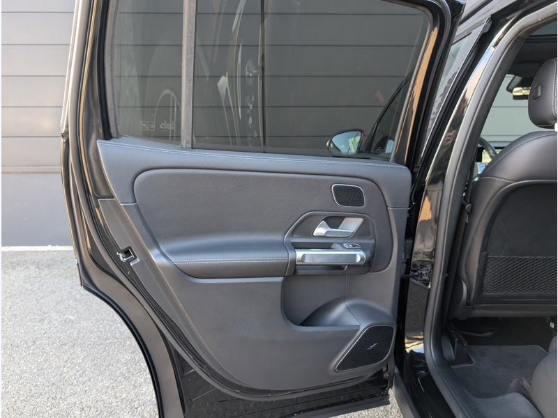 Image Mercedes-Benz GLB 200 d AMG Line ATTELAGE TO SIEGES ELECTRIQUES MEMOIRES CHAUFFANTS BURMESTER CAMERA 360 ATTELAGE INTE