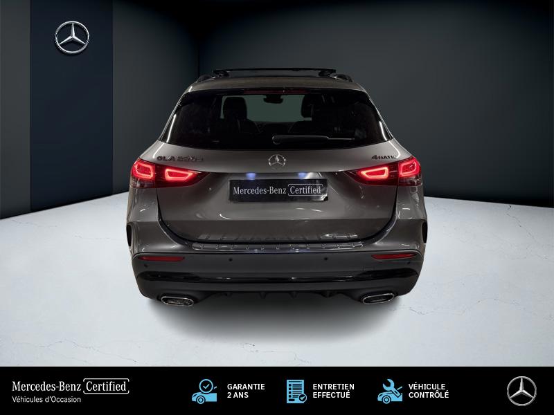 Image Mercedes-Benz GLA 220 d 4MATIC AMG Line  Toit Ouvrant Full Led Apple CarPlay 