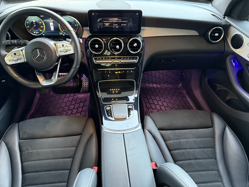 Image Mercedes-Benz GLC SUV 220 d 4MATIC SUV AMG Line  Toit Ouvrant Full Led Apple CarPlay Pack Black