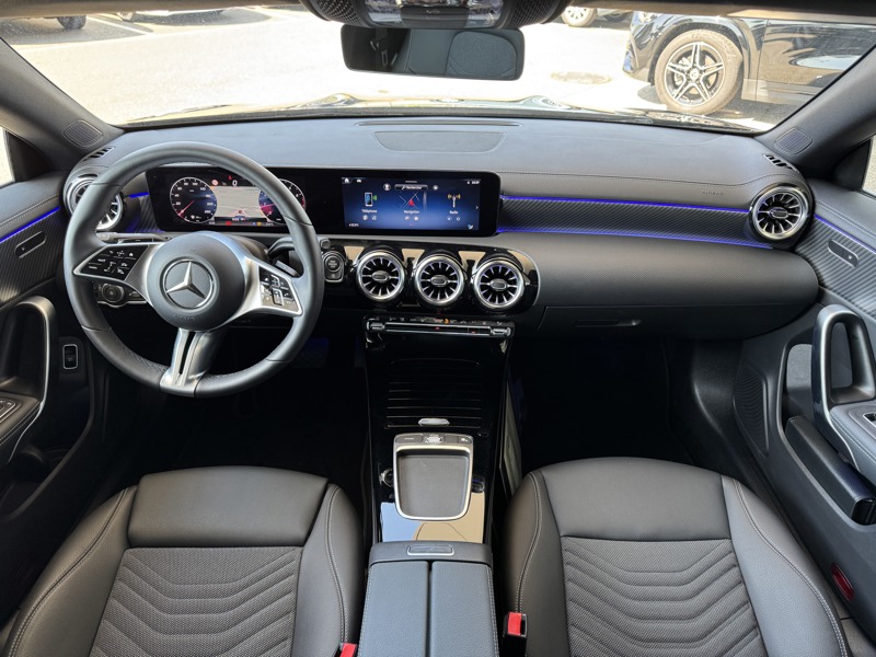 Image Mercedes-Benz CLA SHOOTING BRAKE CLA 180 Shooting Brake Pack Progressive Full leds GPS Caméra Carplay Sièges chauffants Régul Clim au