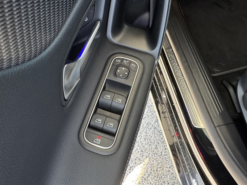 Image Mercedes-Benz CLA SHOOTING BRAKE CLA 180 Shooting Brake Pack Progressive Full leds GPS Caméra Carplay Sièges chauffants Régul Clim au